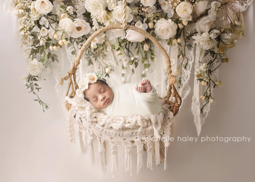 newborn baby swing picture